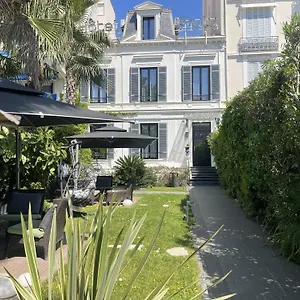 3* Hotell Pruly Centre
